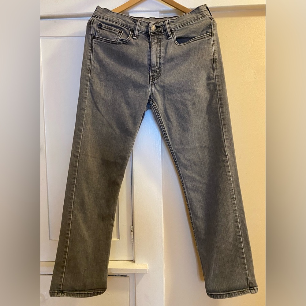 Men’s Levi Straus & Co 514 gray wash denim jeans